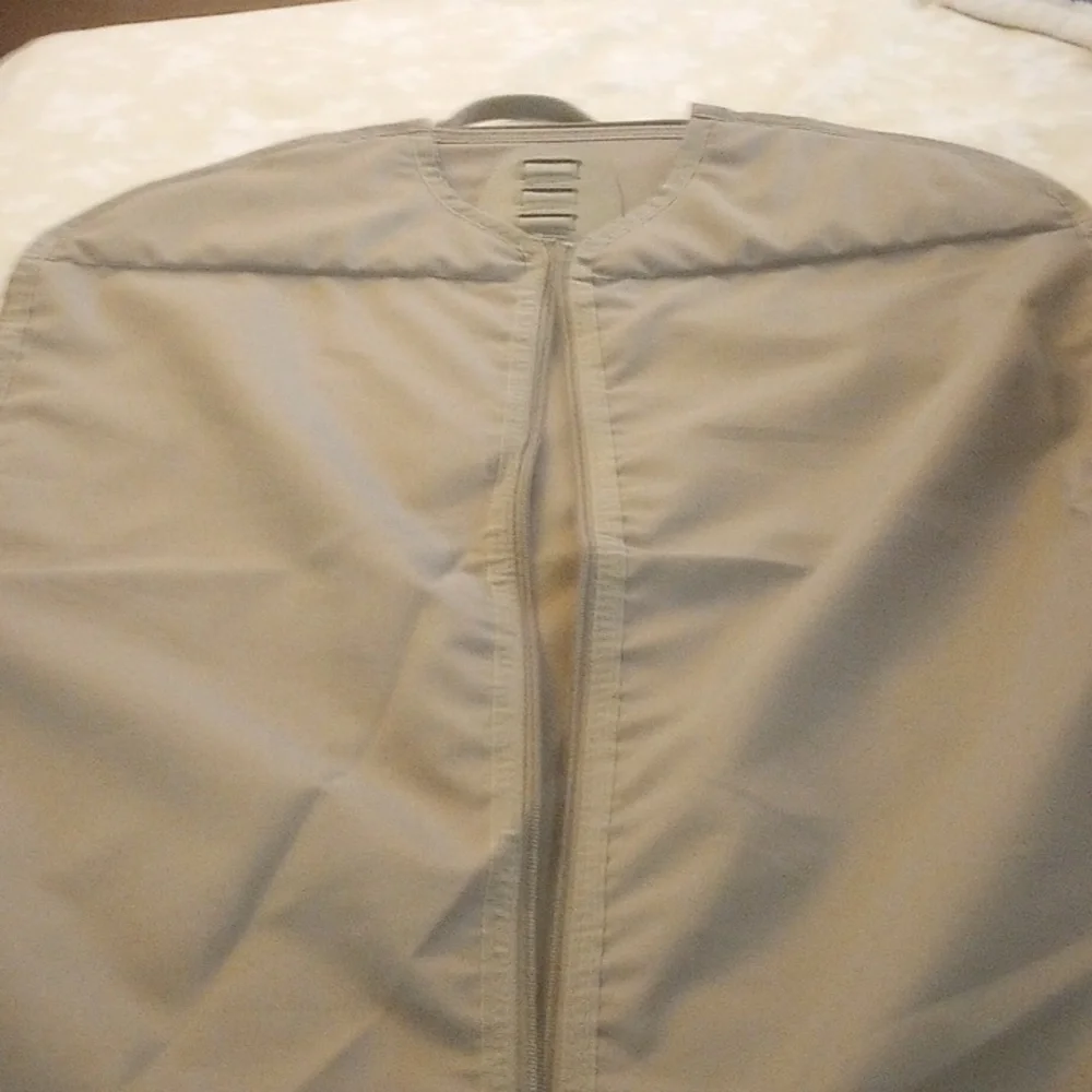 Skyway Travel garment roll up.